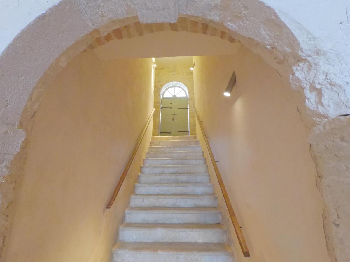 Historic Piazza House & Romantic Hidden Garden Hvar Town Zewnętrze zdjęcie